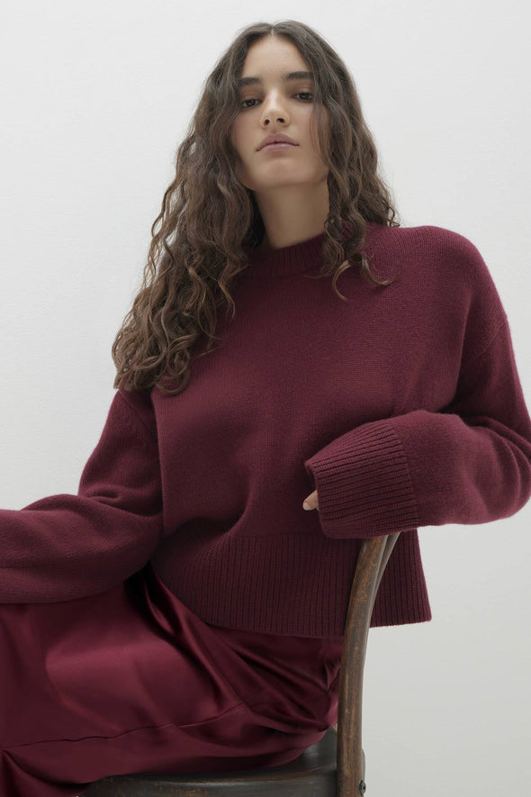 SLOANE CASHMERE CREWNECK SWEATER