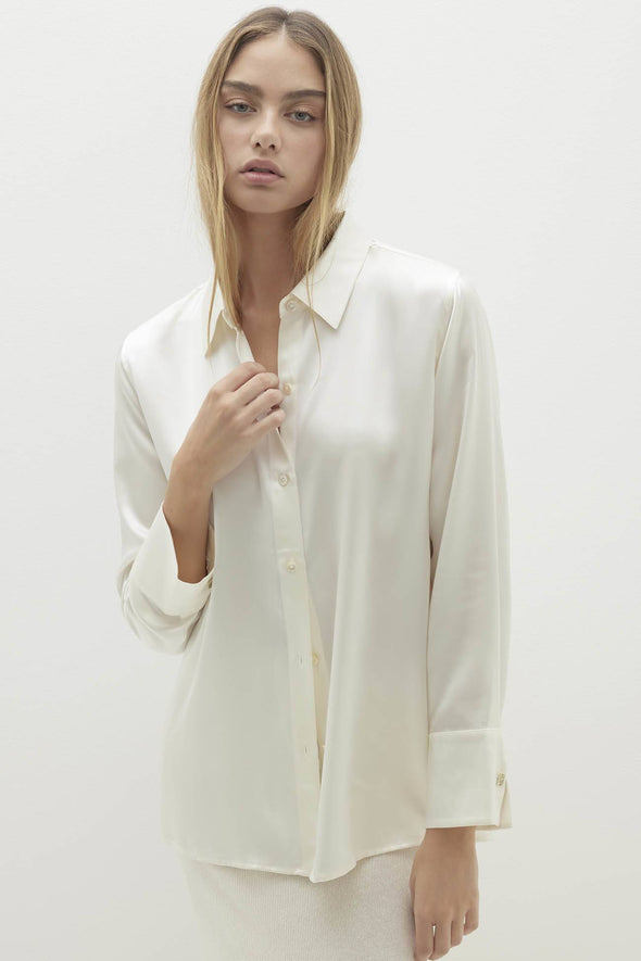 SUVI SILK BUTTON-UP SHIRT