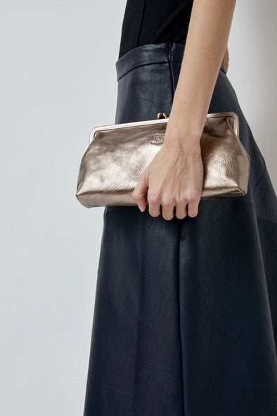 Il Bisonte Classic Clutch in Bronze