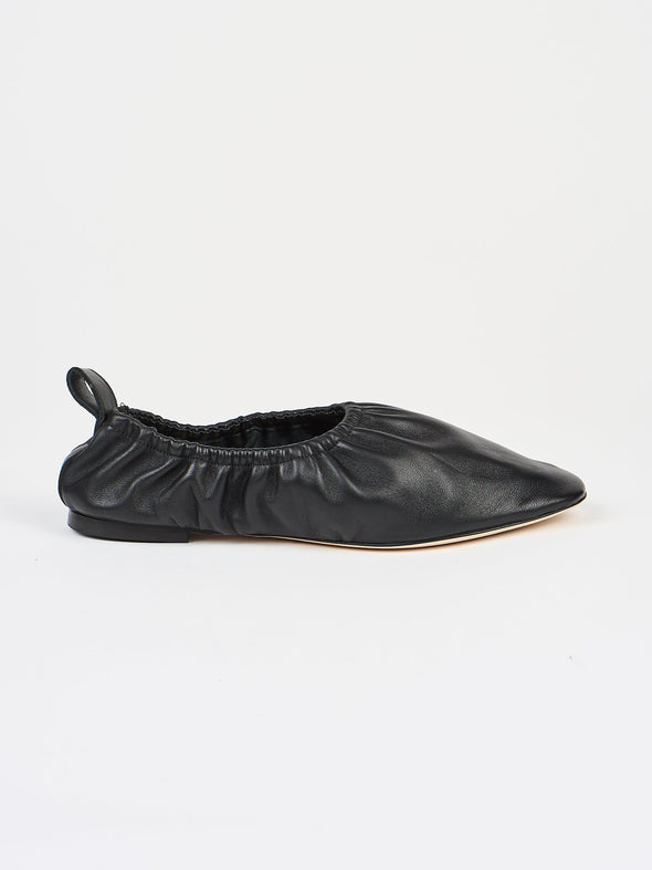 The Elastic Slipper in Black